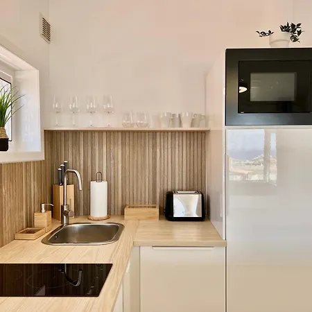 Miraverde Ocean View Apartment-heated Pool
